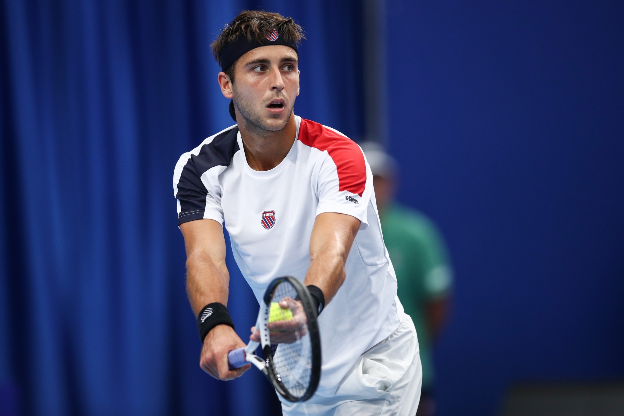 的调整与努 的调整与努